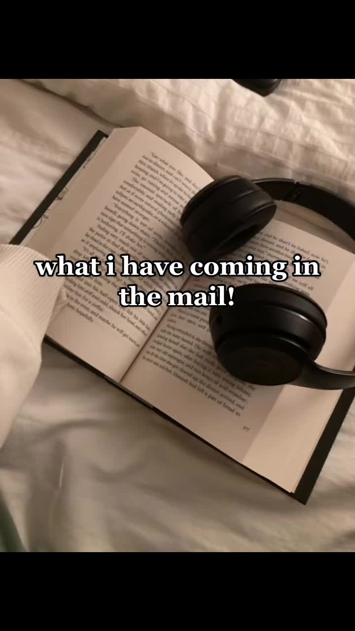 @<3