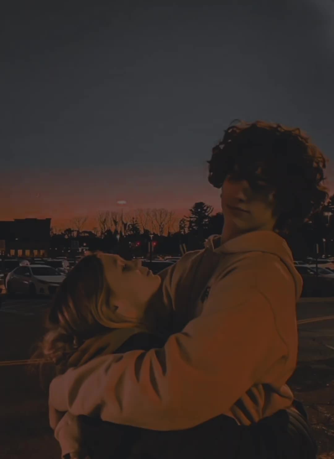 @𝗔𝗗𝗡𝗔𝗡🖤