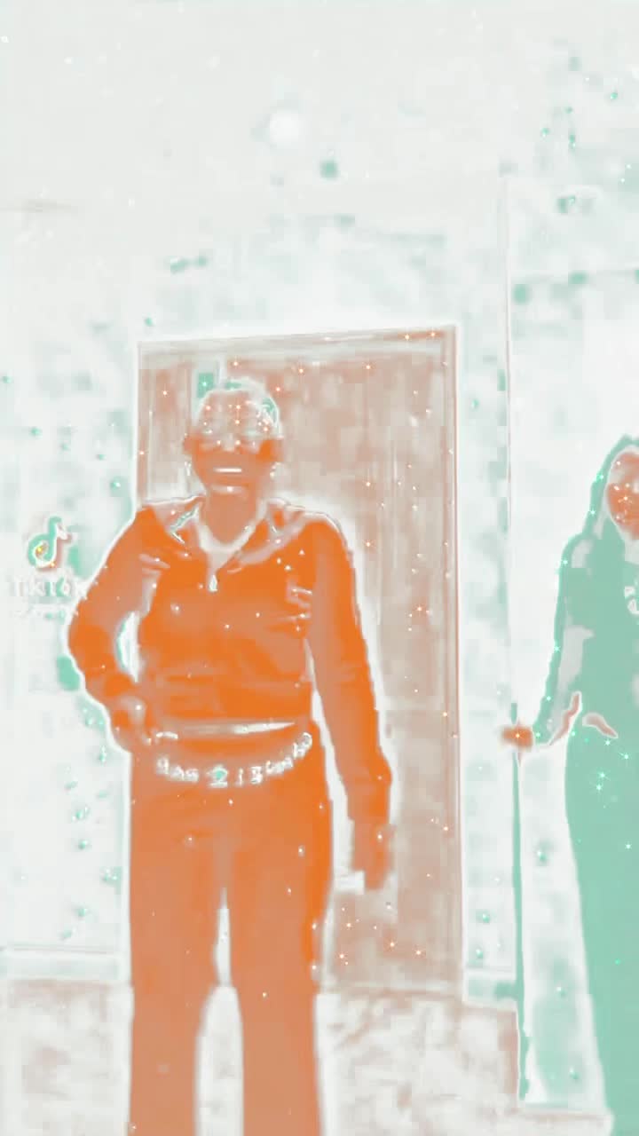 @— ƒℓοяα —