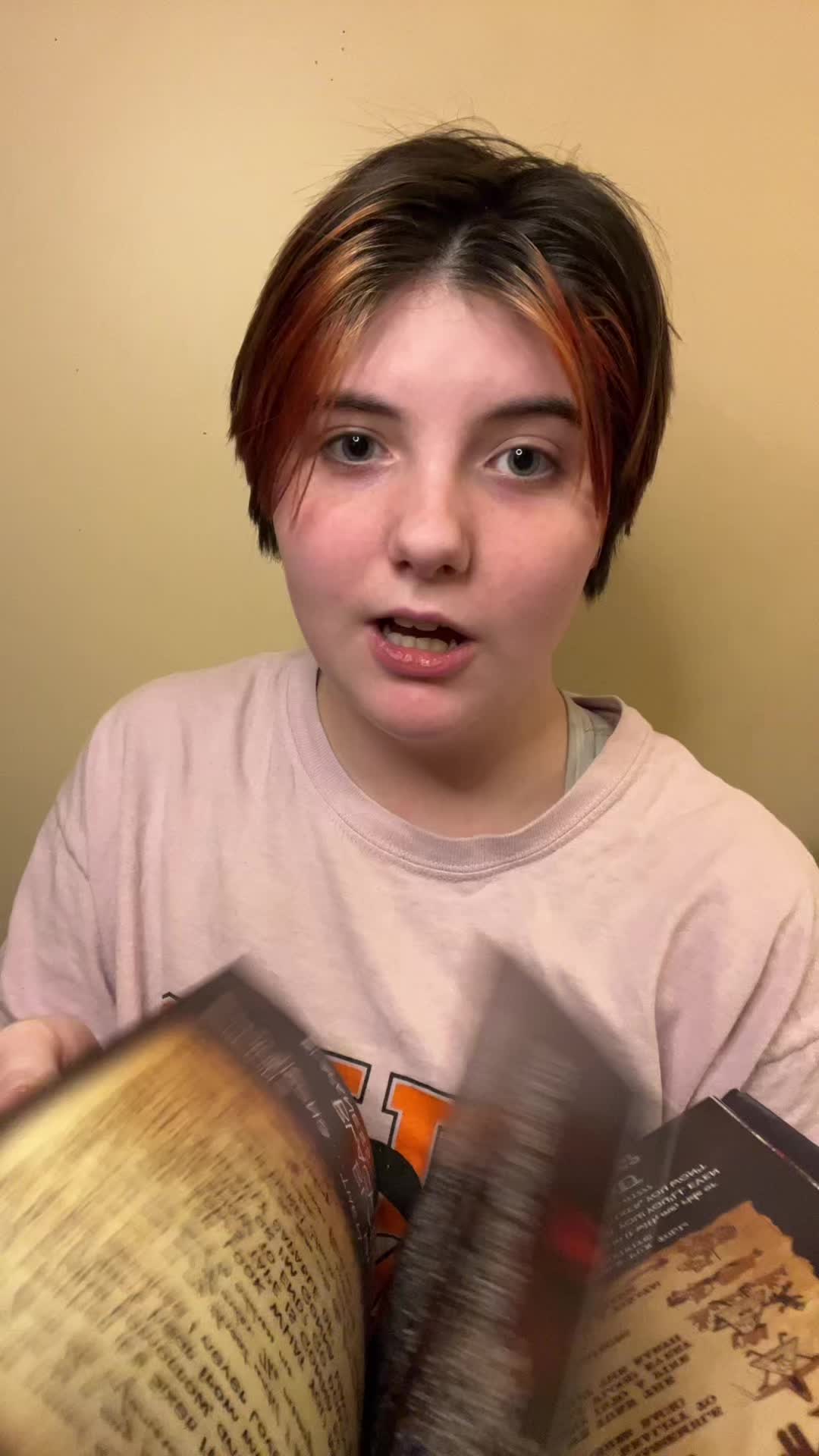 @Devin 💛🤍💜🖤