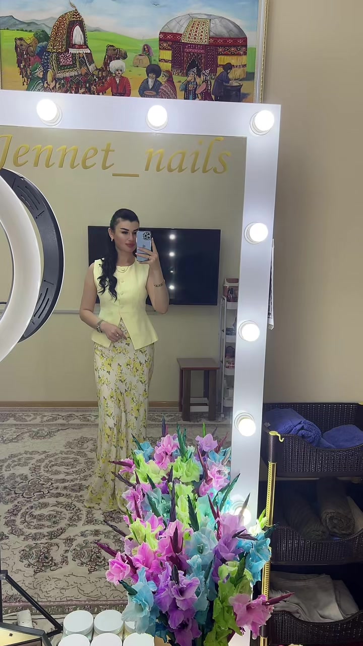 @jennet_nails 💅