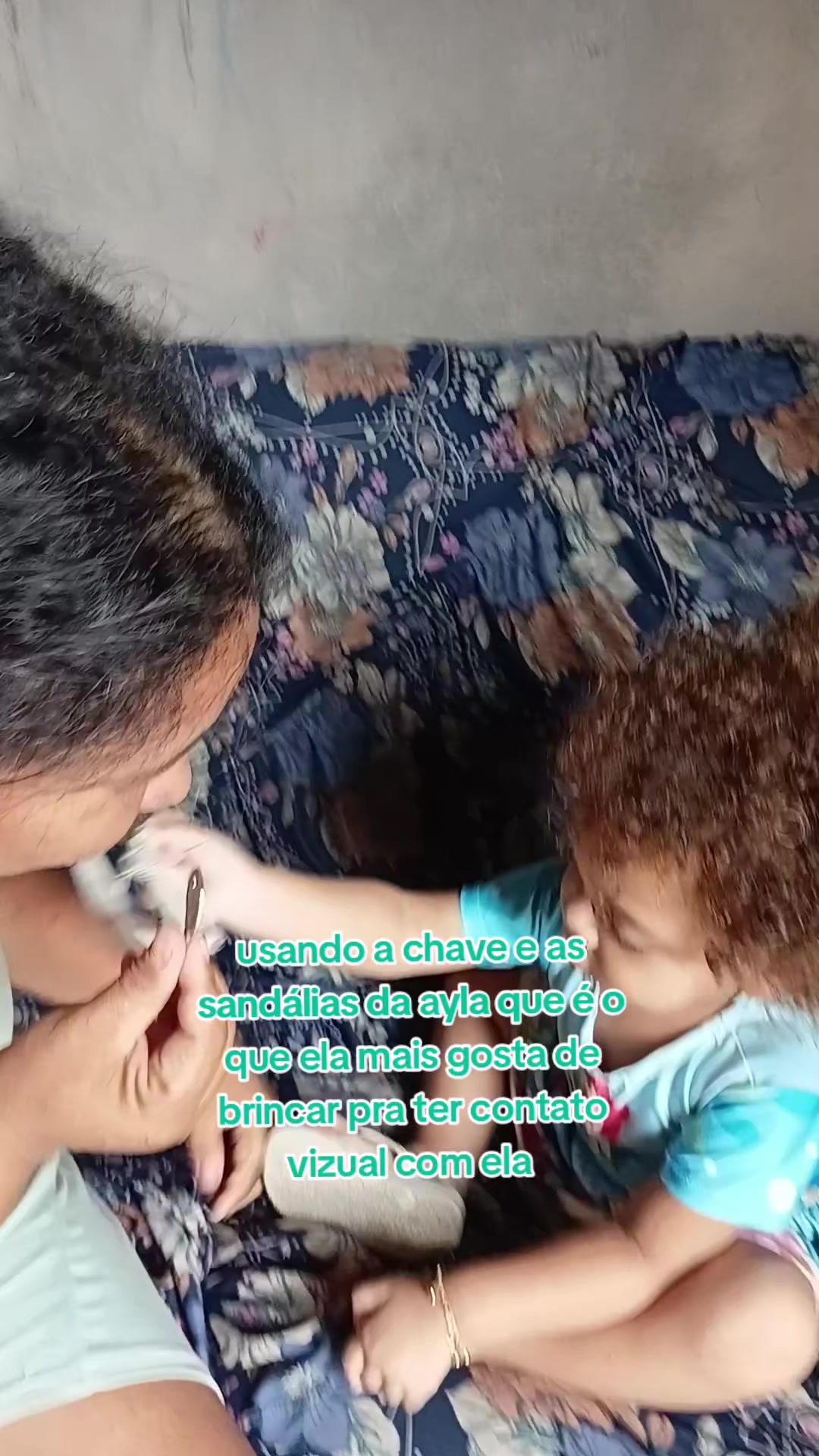 @Patr&iacute;cia m&atilde;e de 3 autistas