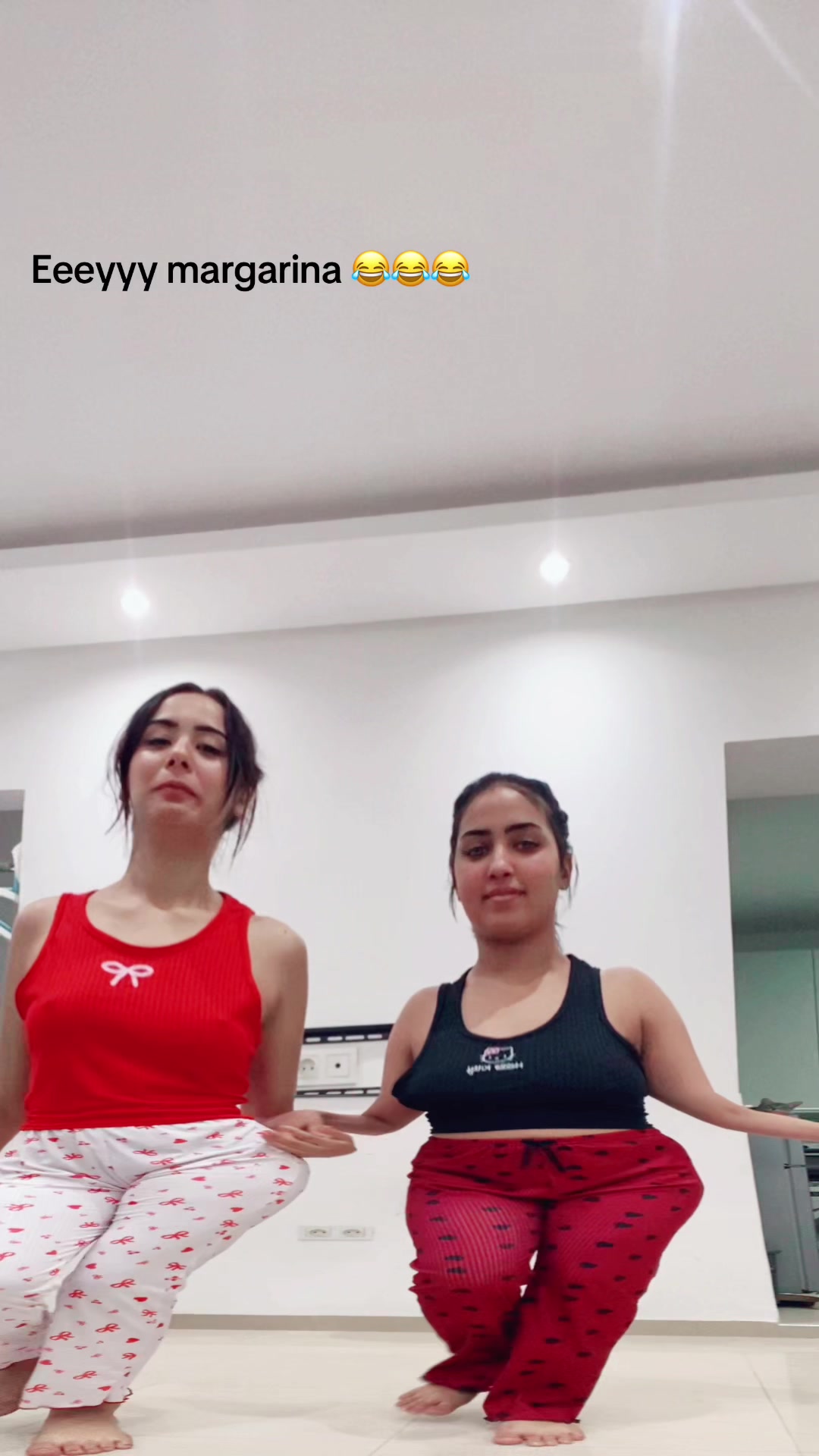 @ayouya12340