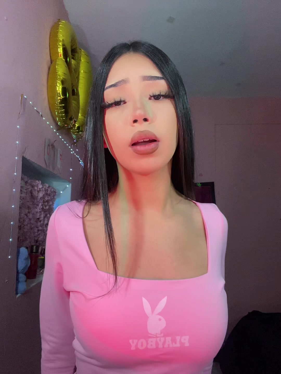 @Valen💝.