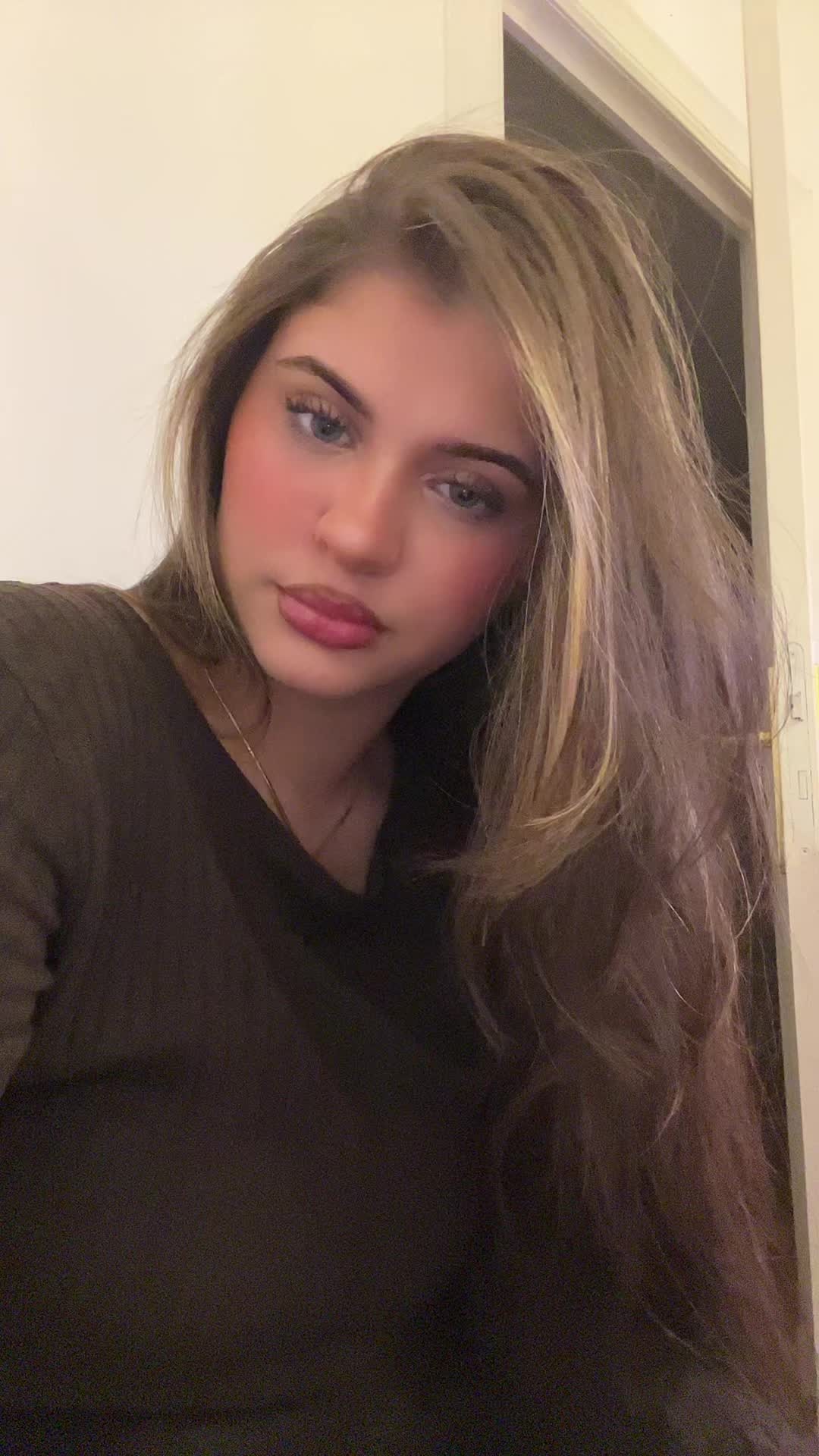 @Xenia ๐บ๐ง๐ฆ
