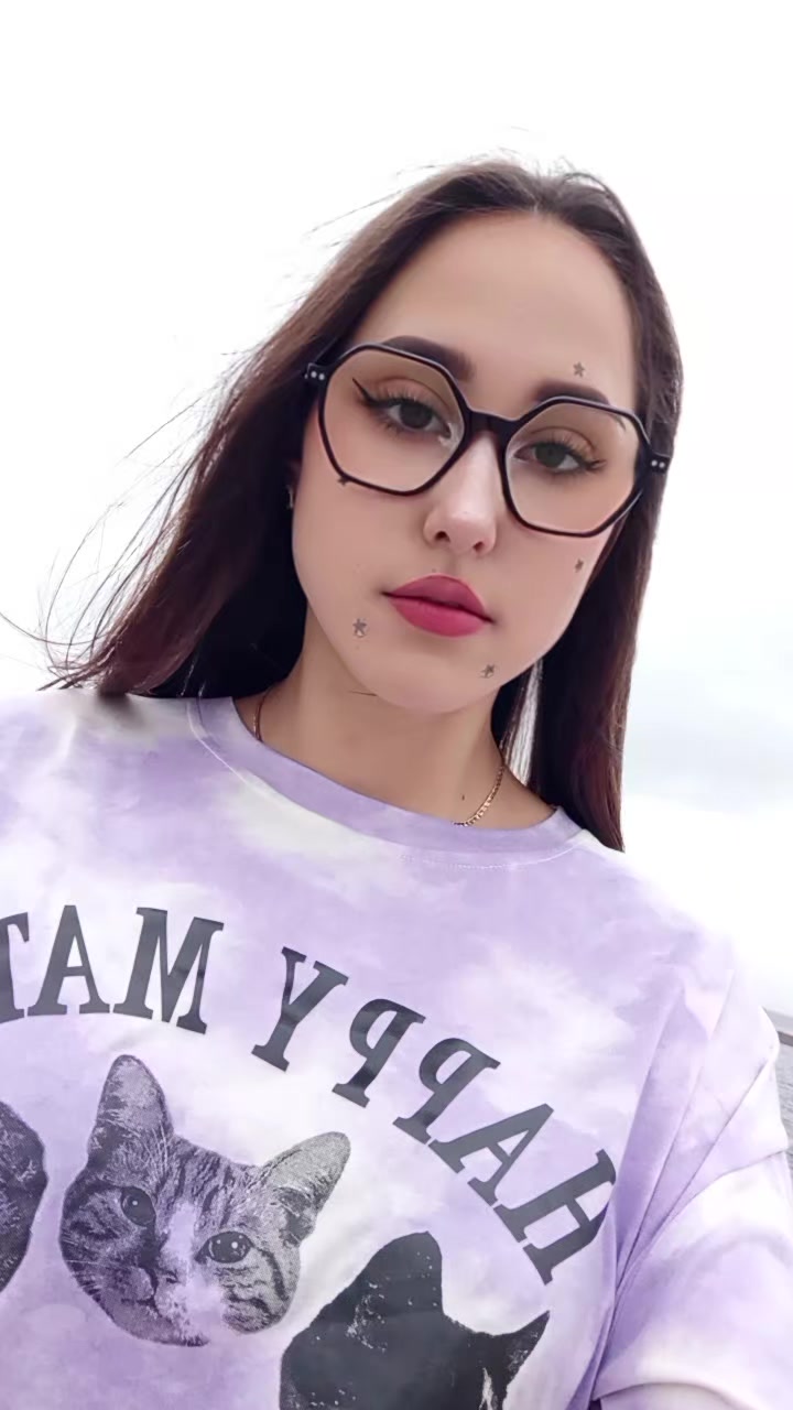 @Леся 🎶🦋
