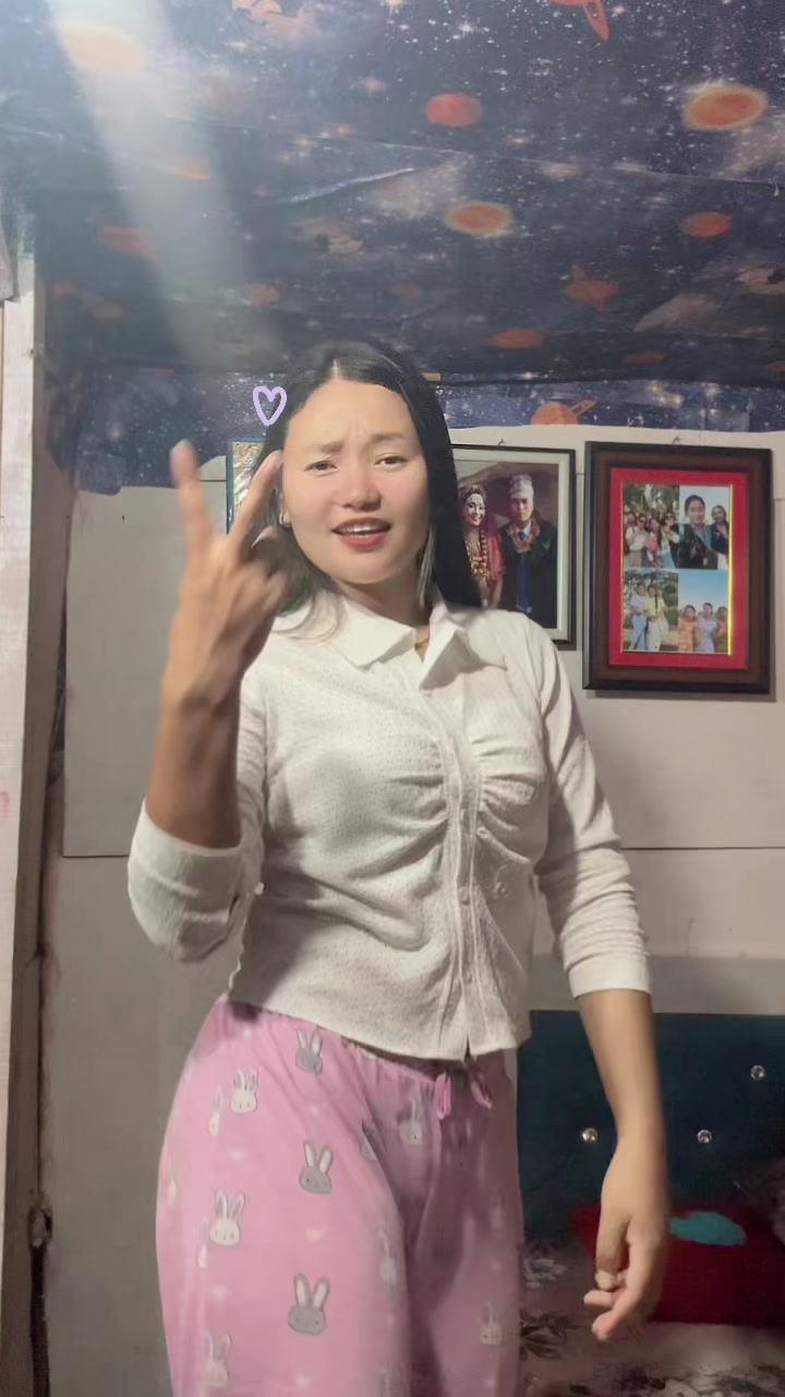 @सान्ति❣️🇳🇵🥀Santy