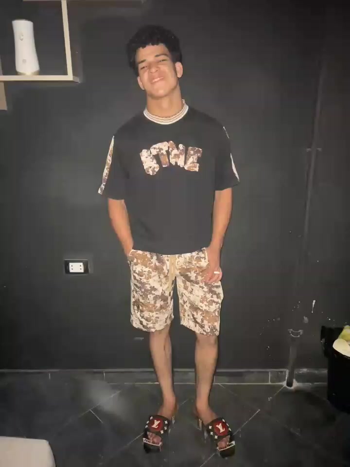 @๐ต๐นAุชูููููููููุชููููููA๐ง๐ท