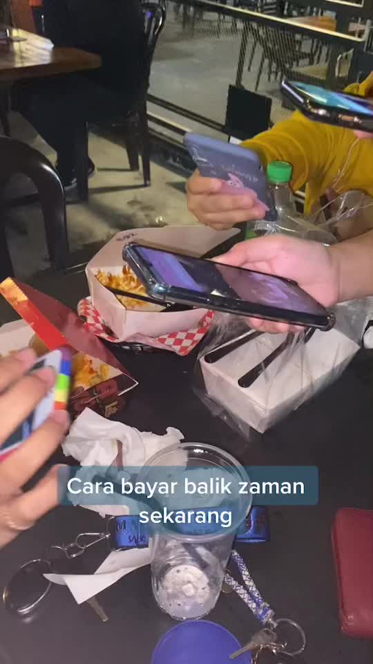 @Ukhtisis