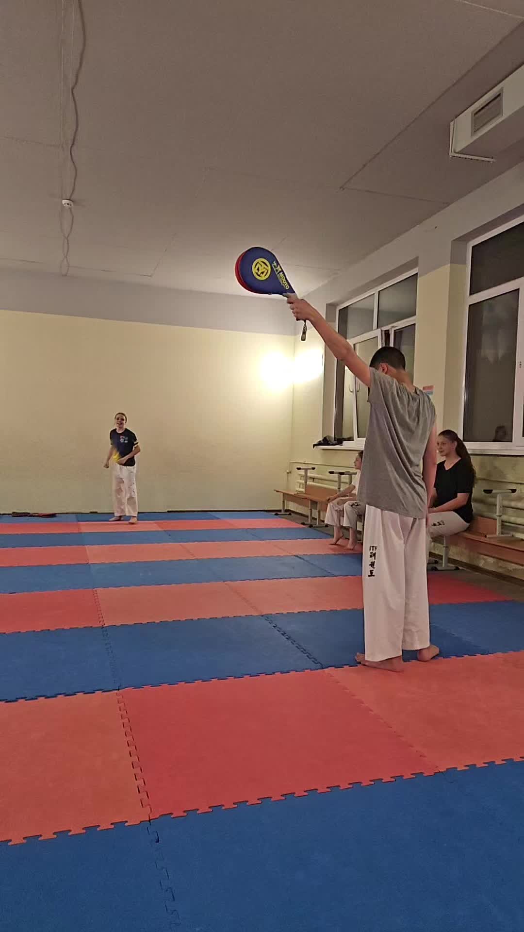 @Максим Смірнов