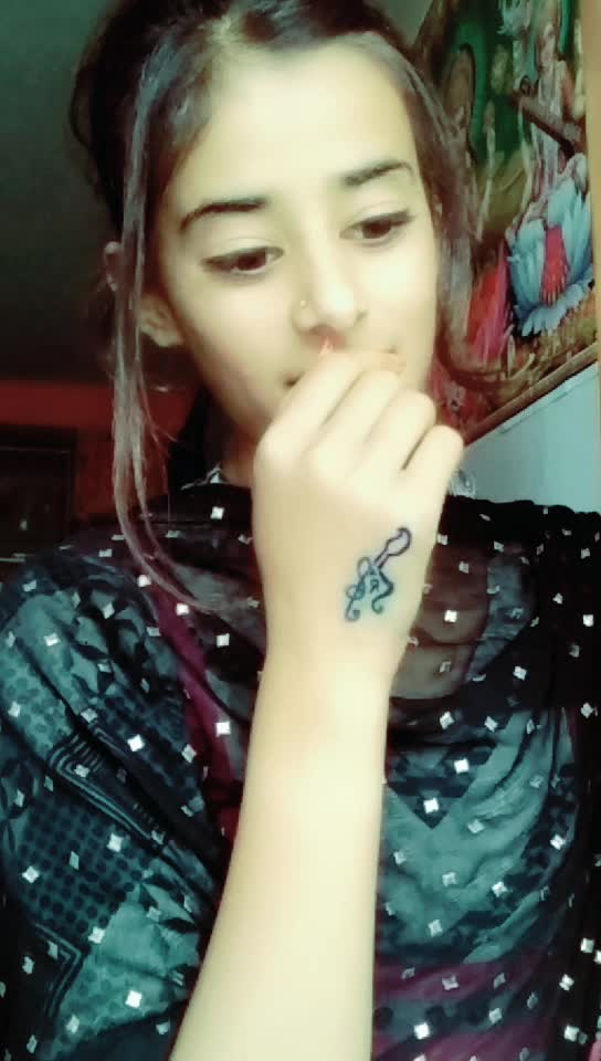 @parisharmaa1🙊🤘