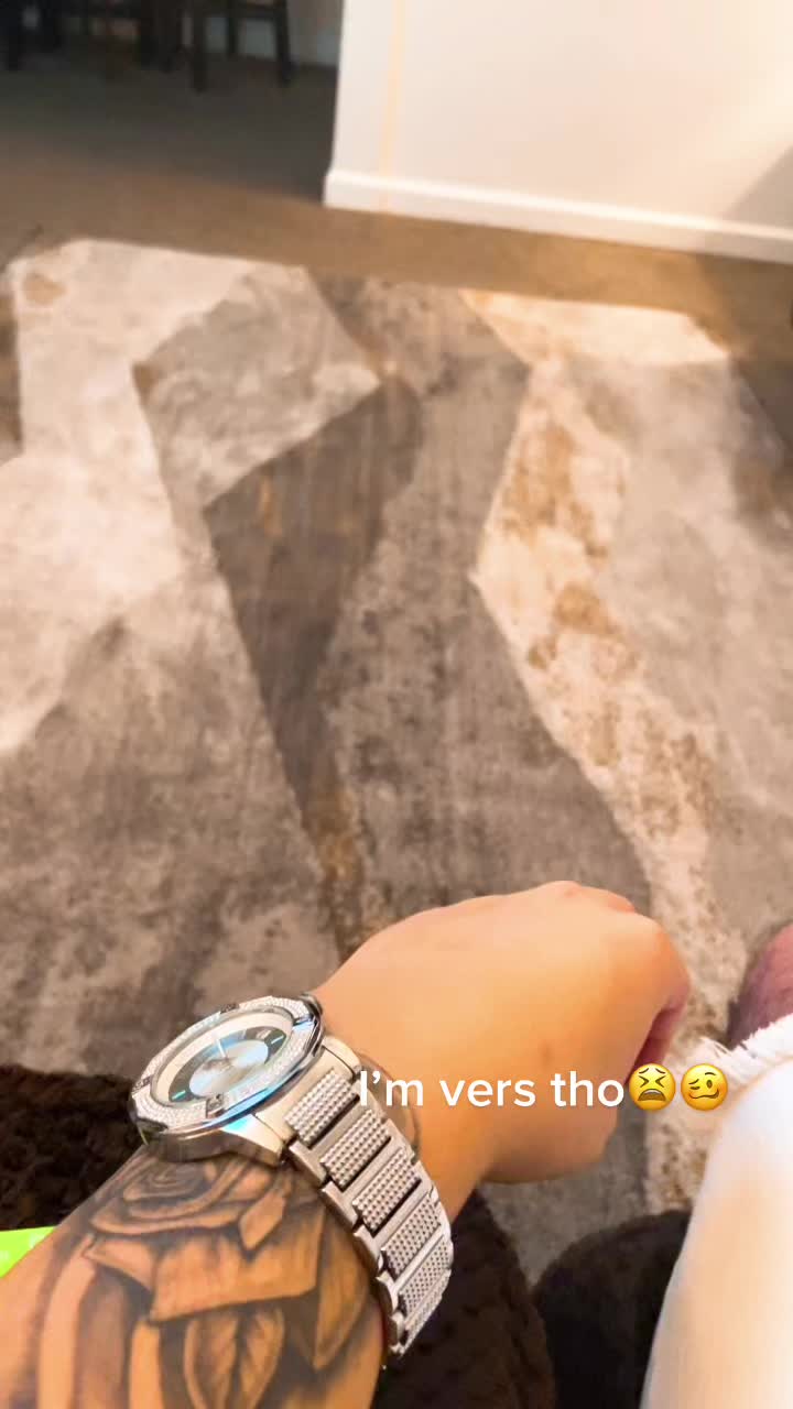 @Derrick Gallegos275