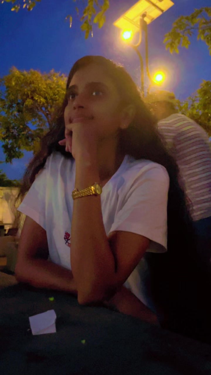 @nadeeshani28sl