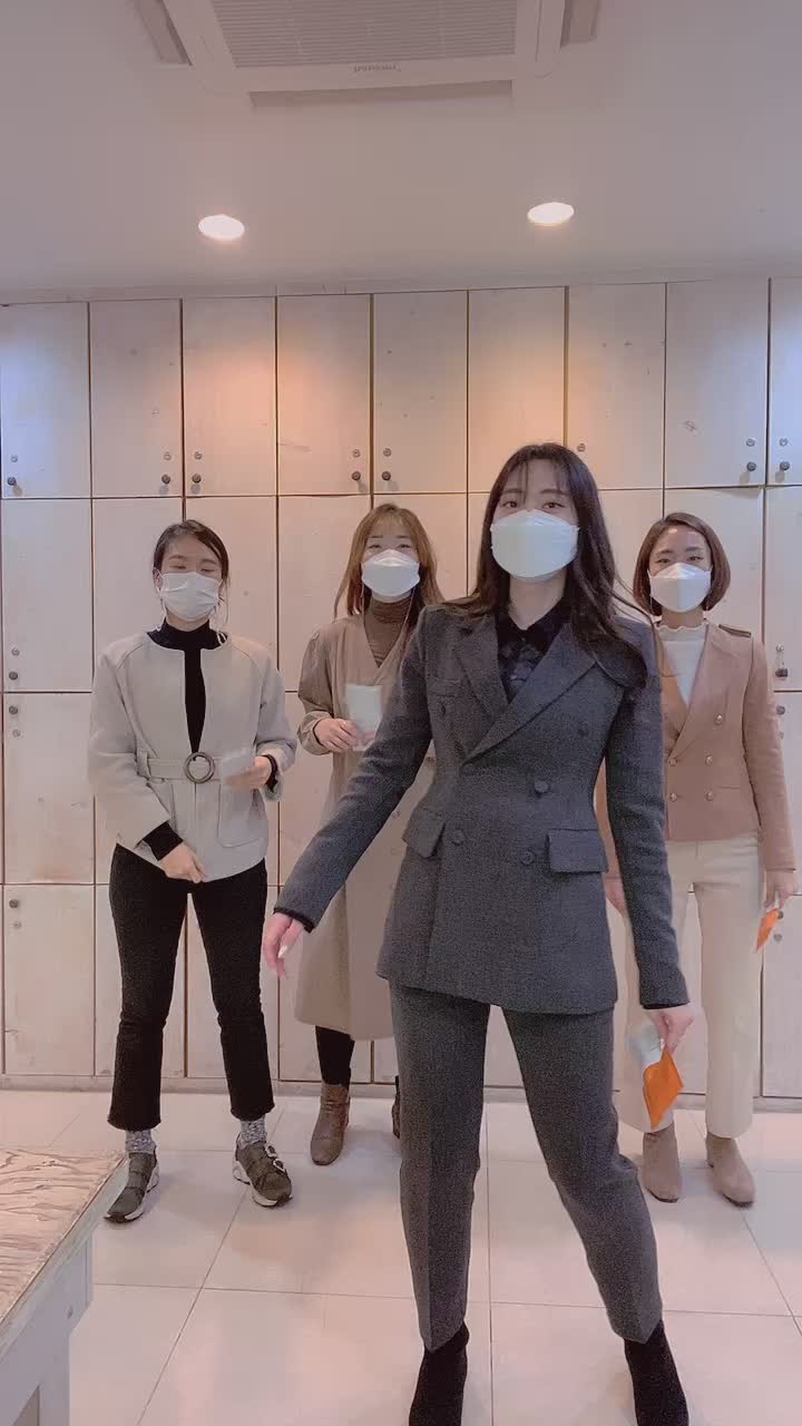 @줄리아_인영