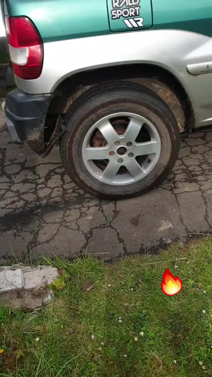 @Alex Drysdale
