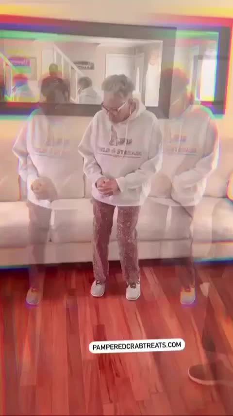 @PamperYourselfCrabTreats