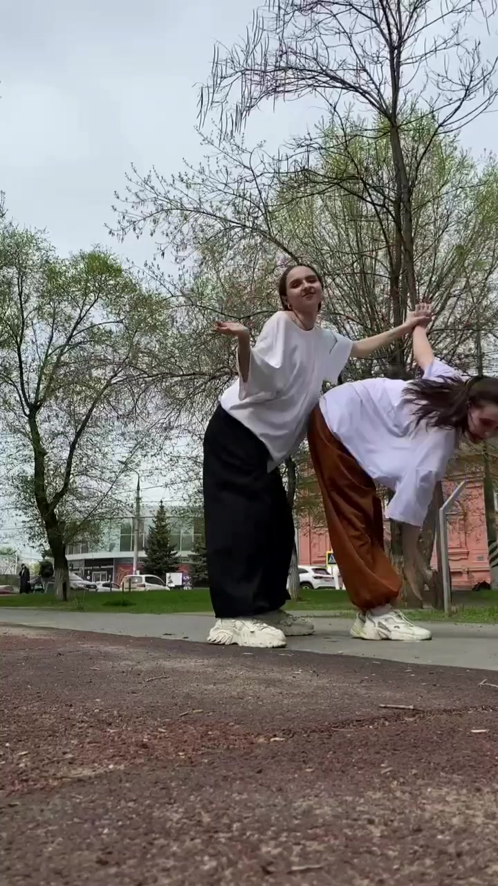 @lillk_