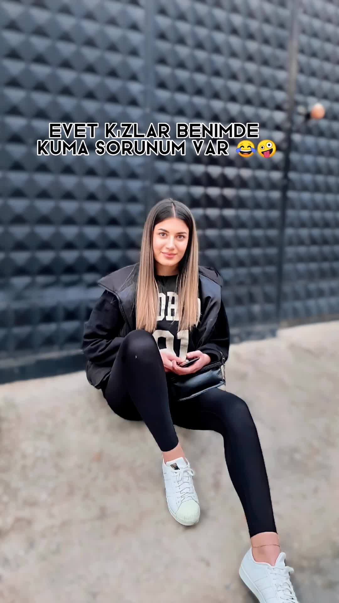 @İ𝐋𝐊𝐍𝐔𝐑 & 𝐄𝐌𝐑𝐄 ♡
