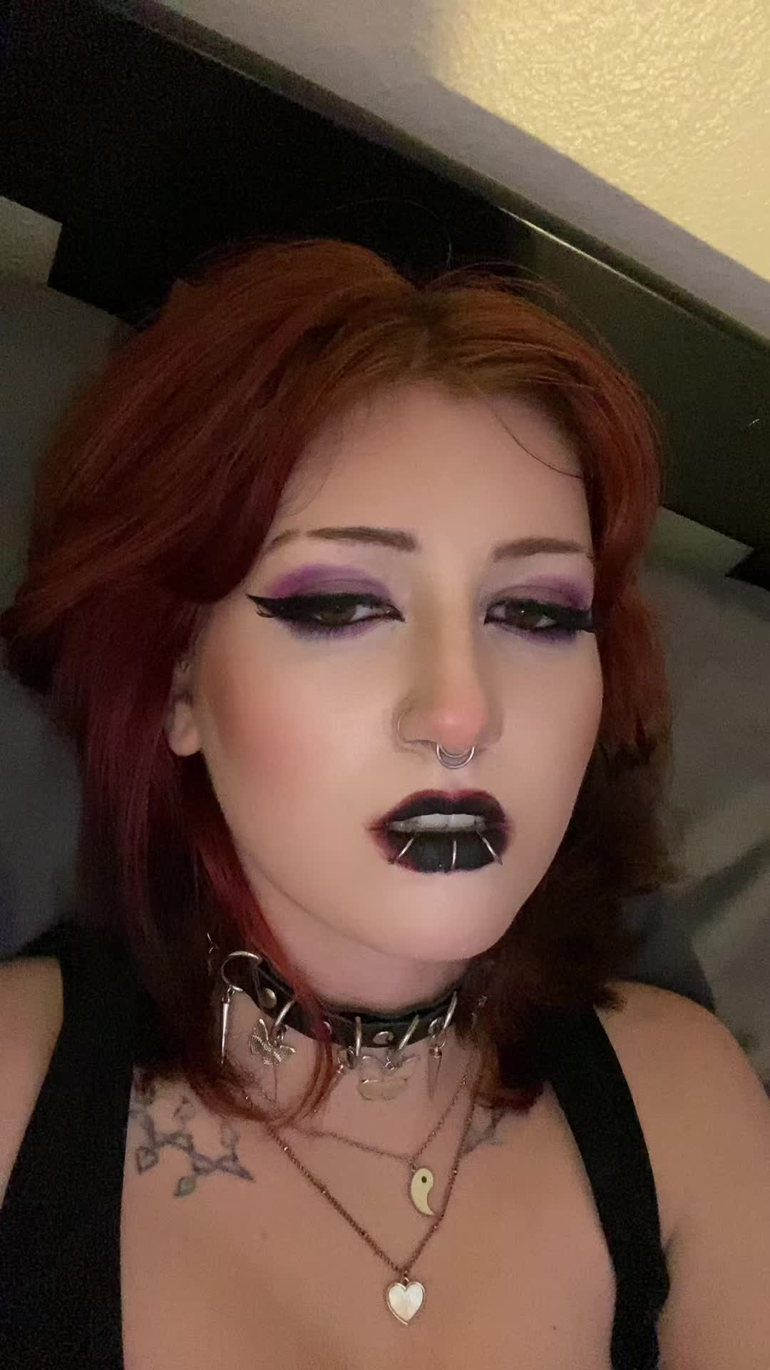 @vixeninvain