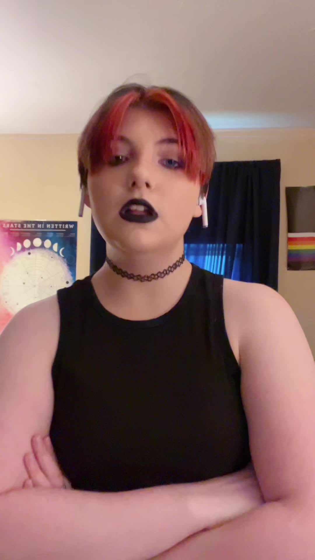 @Devin 💛🤍💜🖤