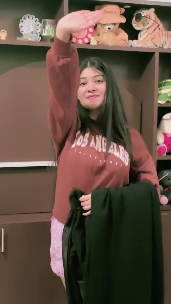 @Nitya_Kanojia27