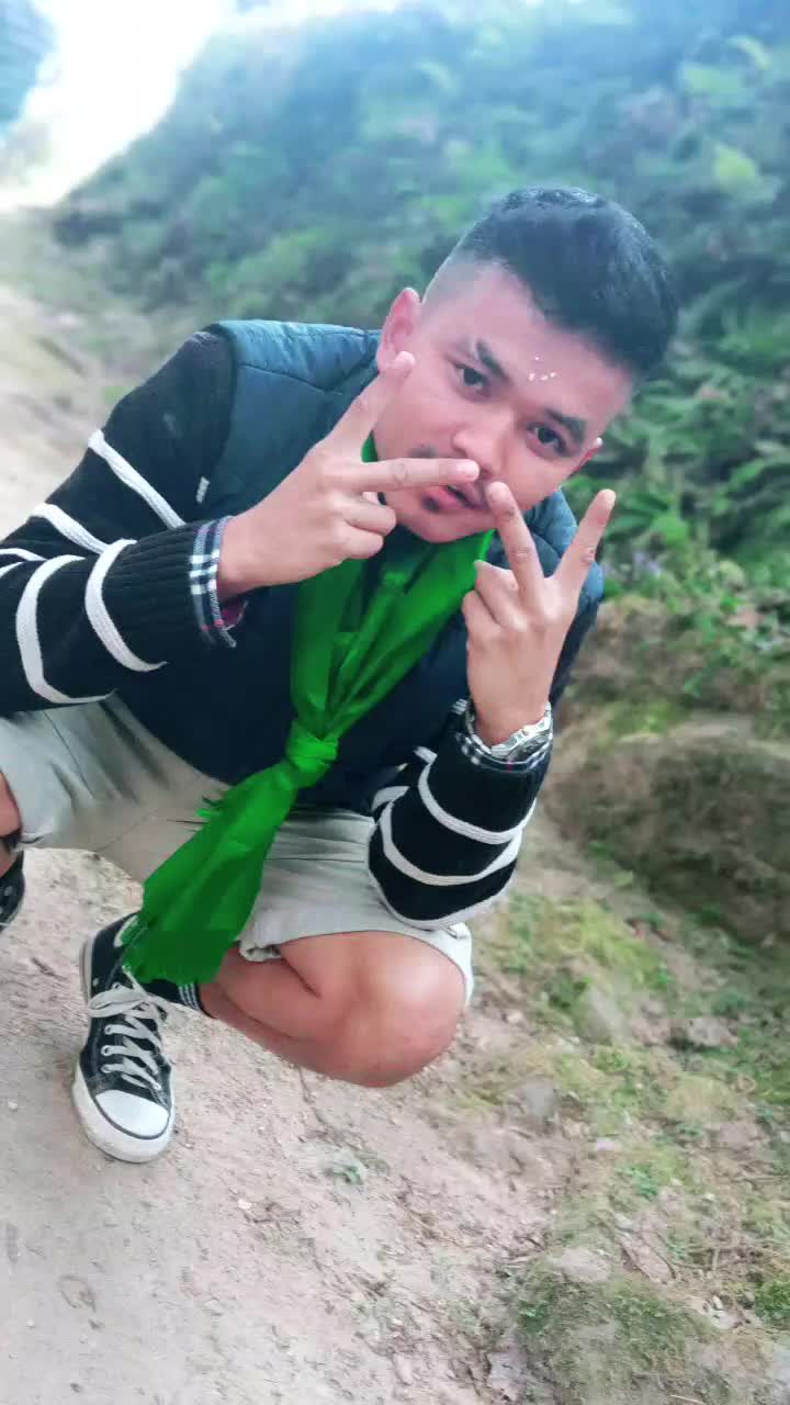 @REKHA GURUNG❤️