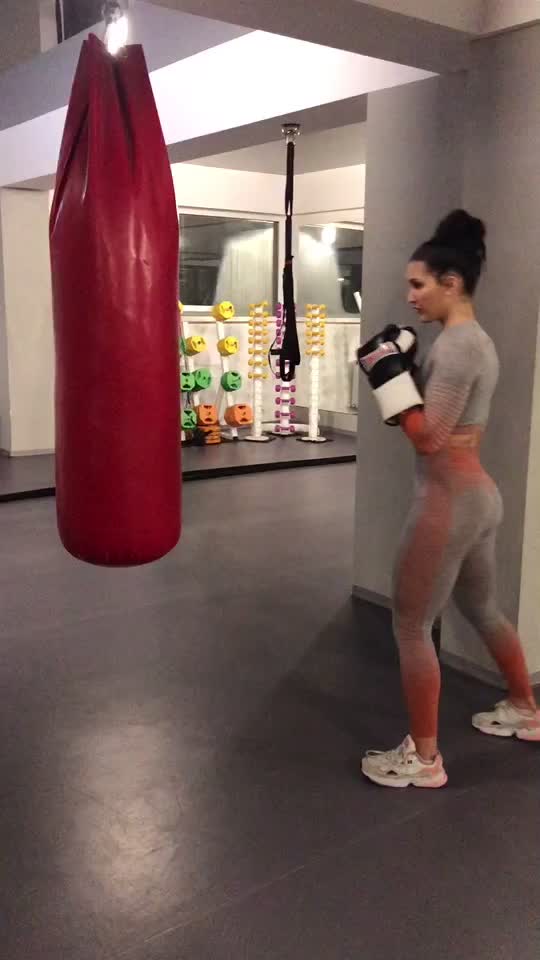 @Maria Nedelcu