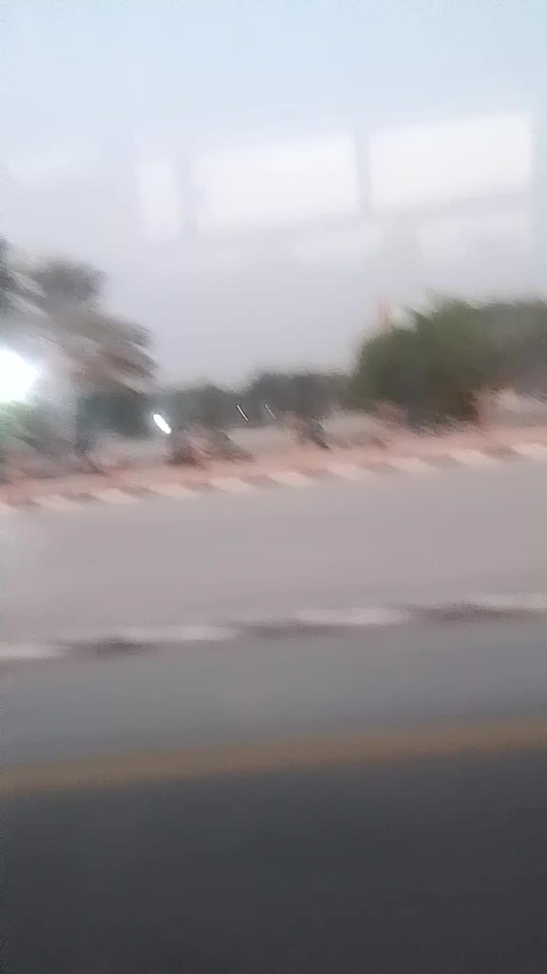@अनिता लामा