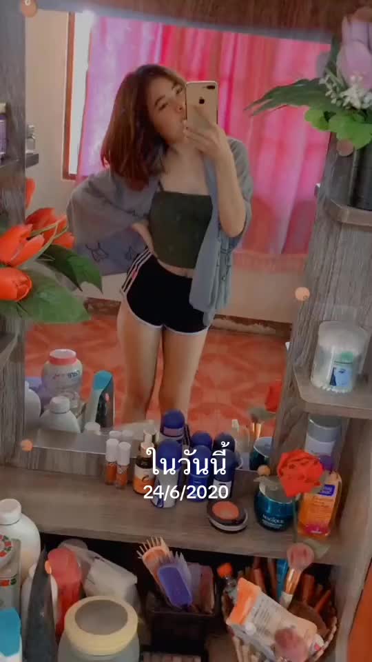 @เหมียว ชนัดดา