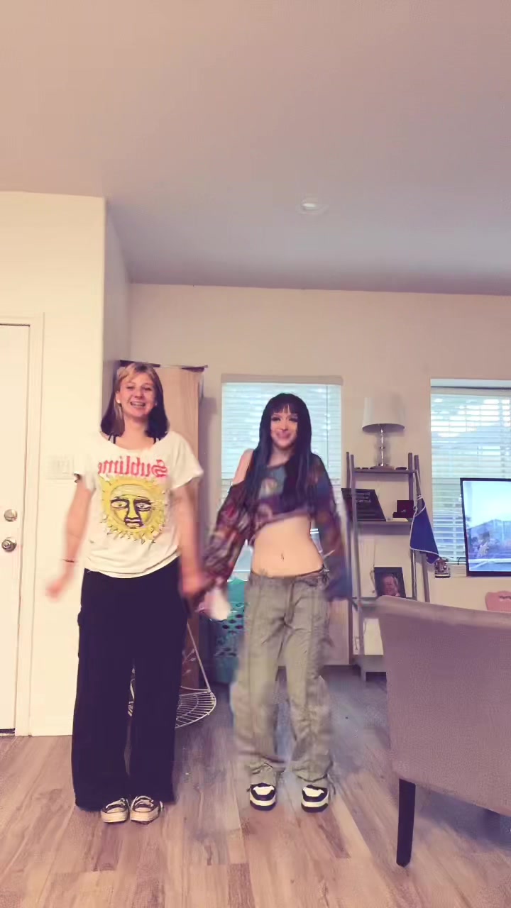 @Opallll