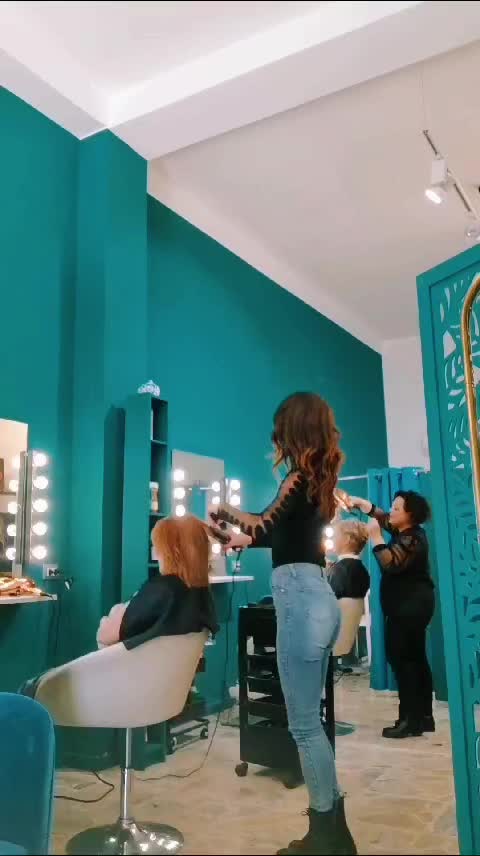 @Valentina Disca Parrucchieri