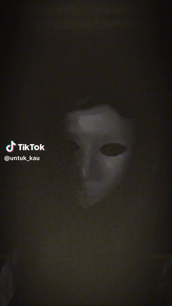 @TENGOK AKU !