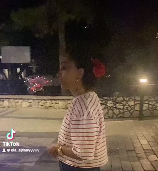 @Ela_Altnay