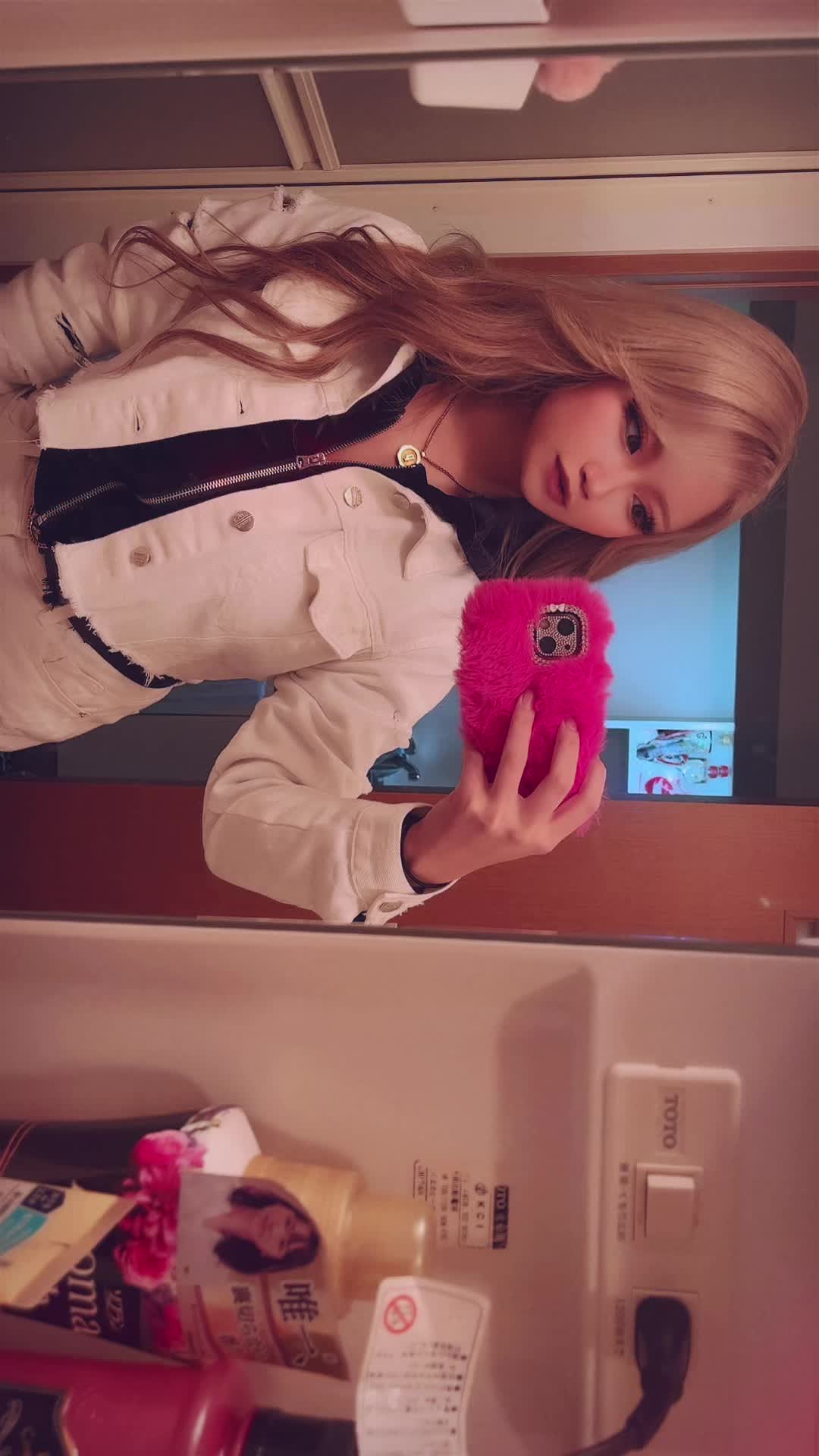 @Hii