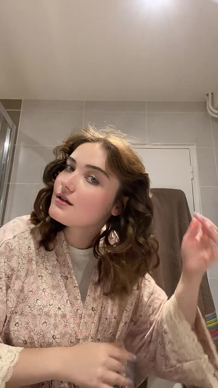 @Ello 💌