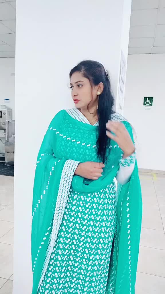 @💔Riya💔
