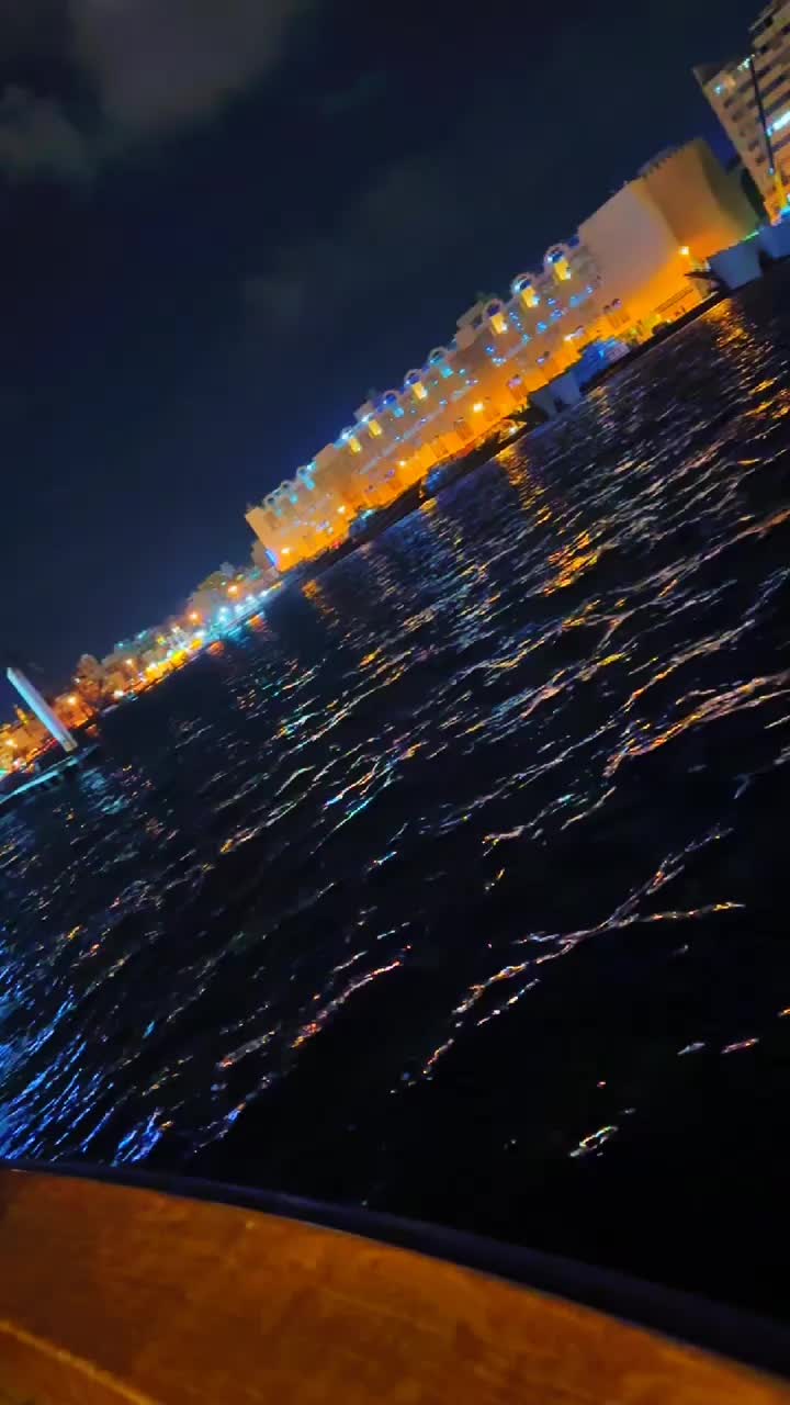 @عسل 🍯