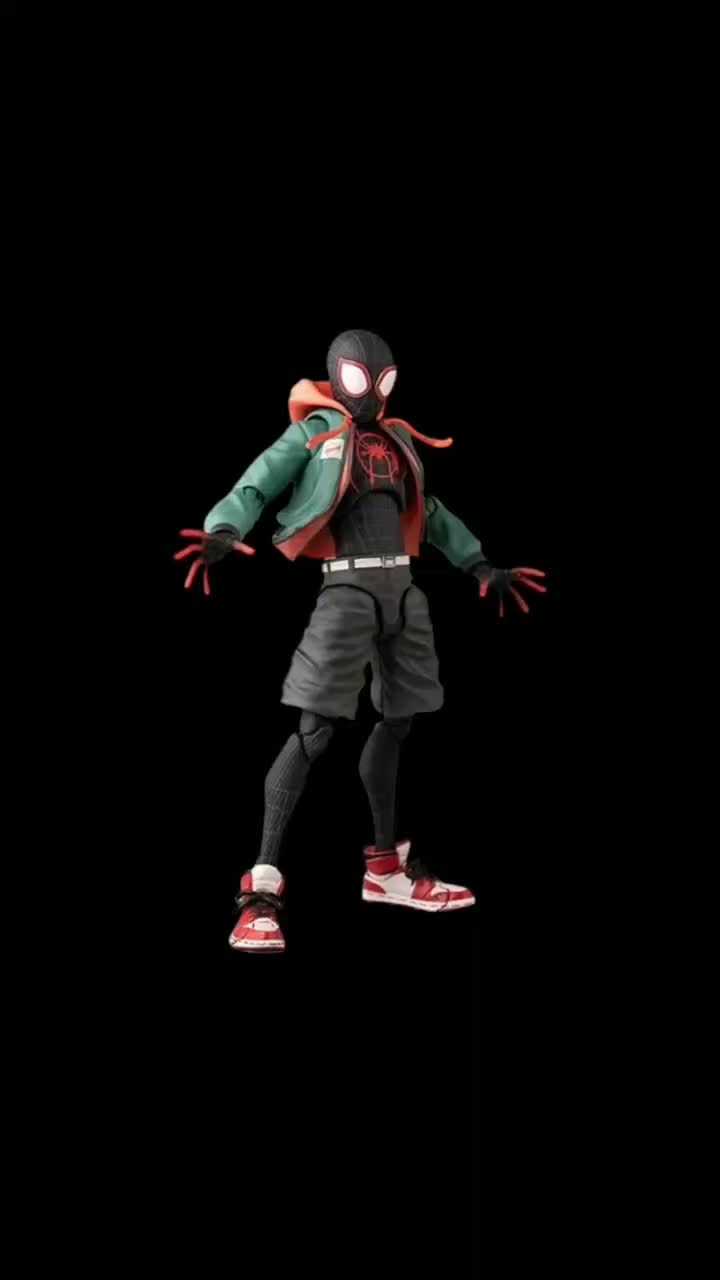 @Maniakz Figure Shop