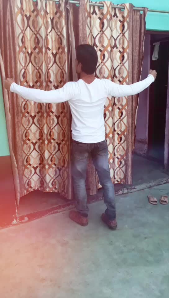 @Iqrar King Khan.....