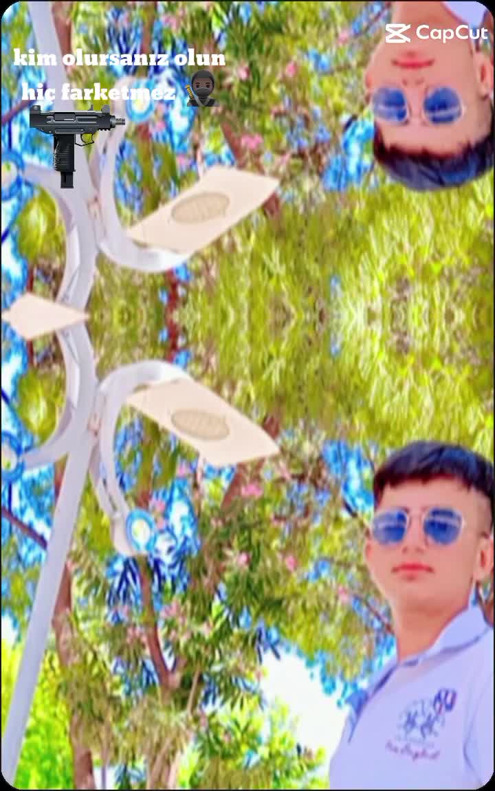 @emoocaphone