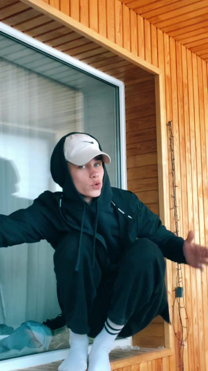@Ковынёв Данил 💫