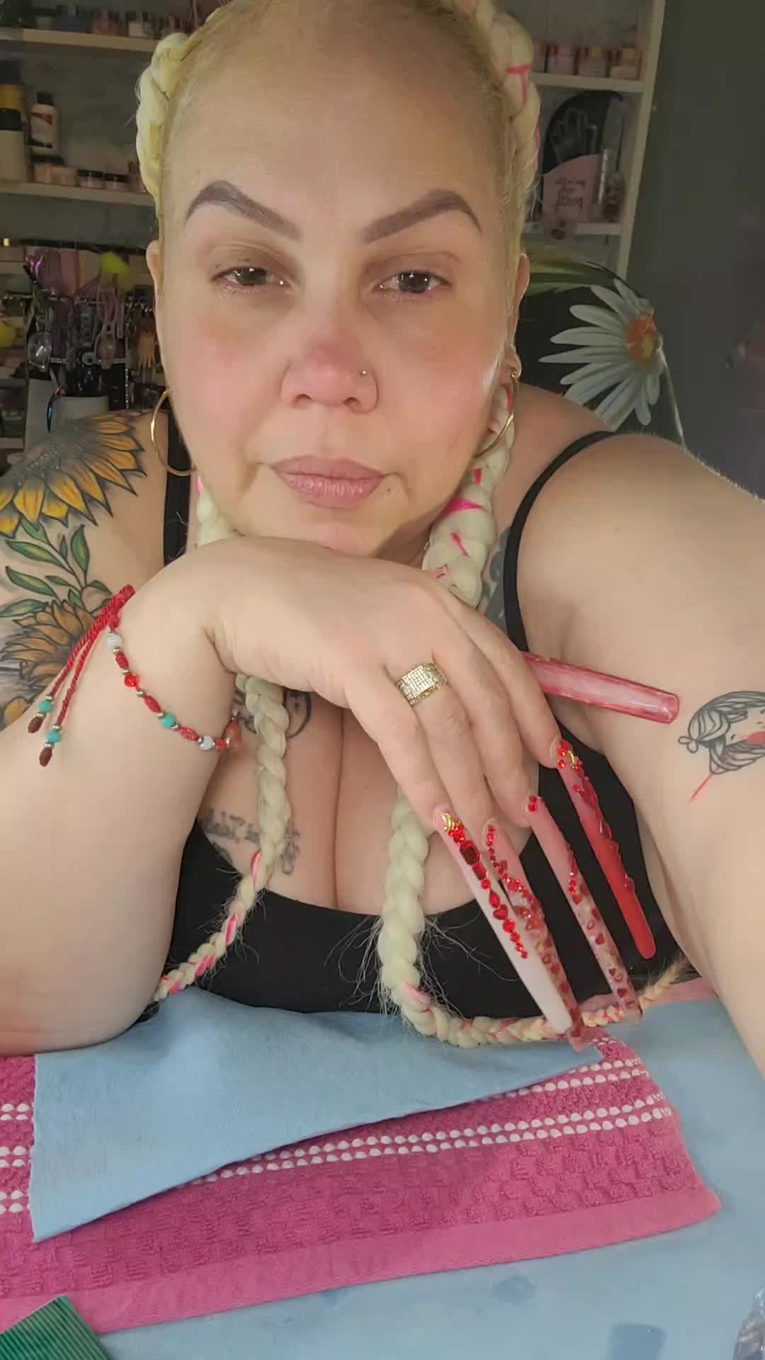 @Realista