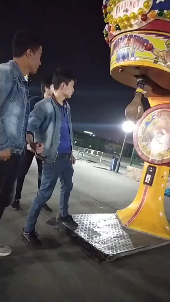 @♛🎩【ℳιλλιαℜDεℜ 】🎩♛