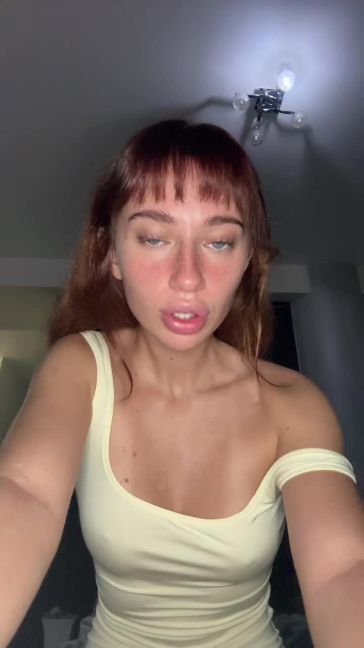 @Leah💙❤️