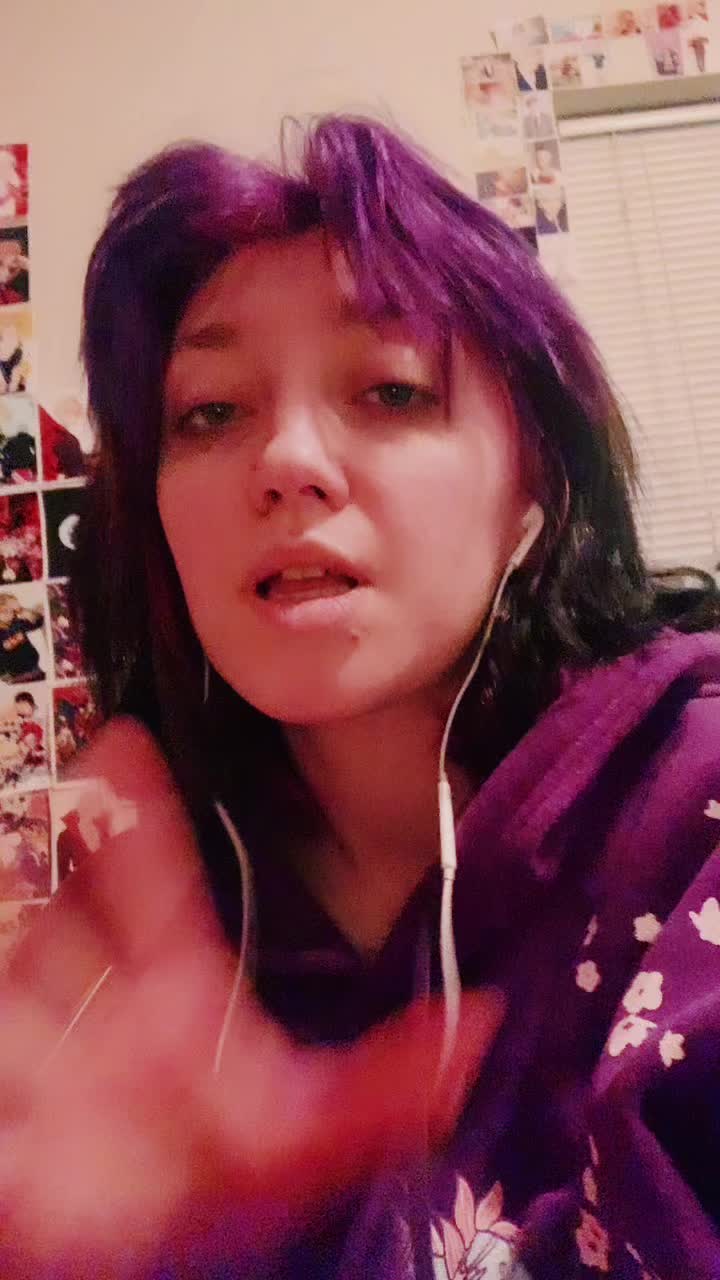 @dezzibear