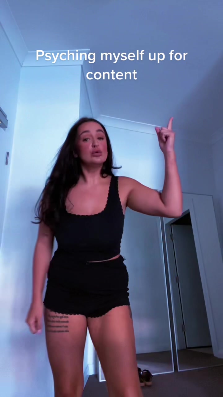@Curiouscarley