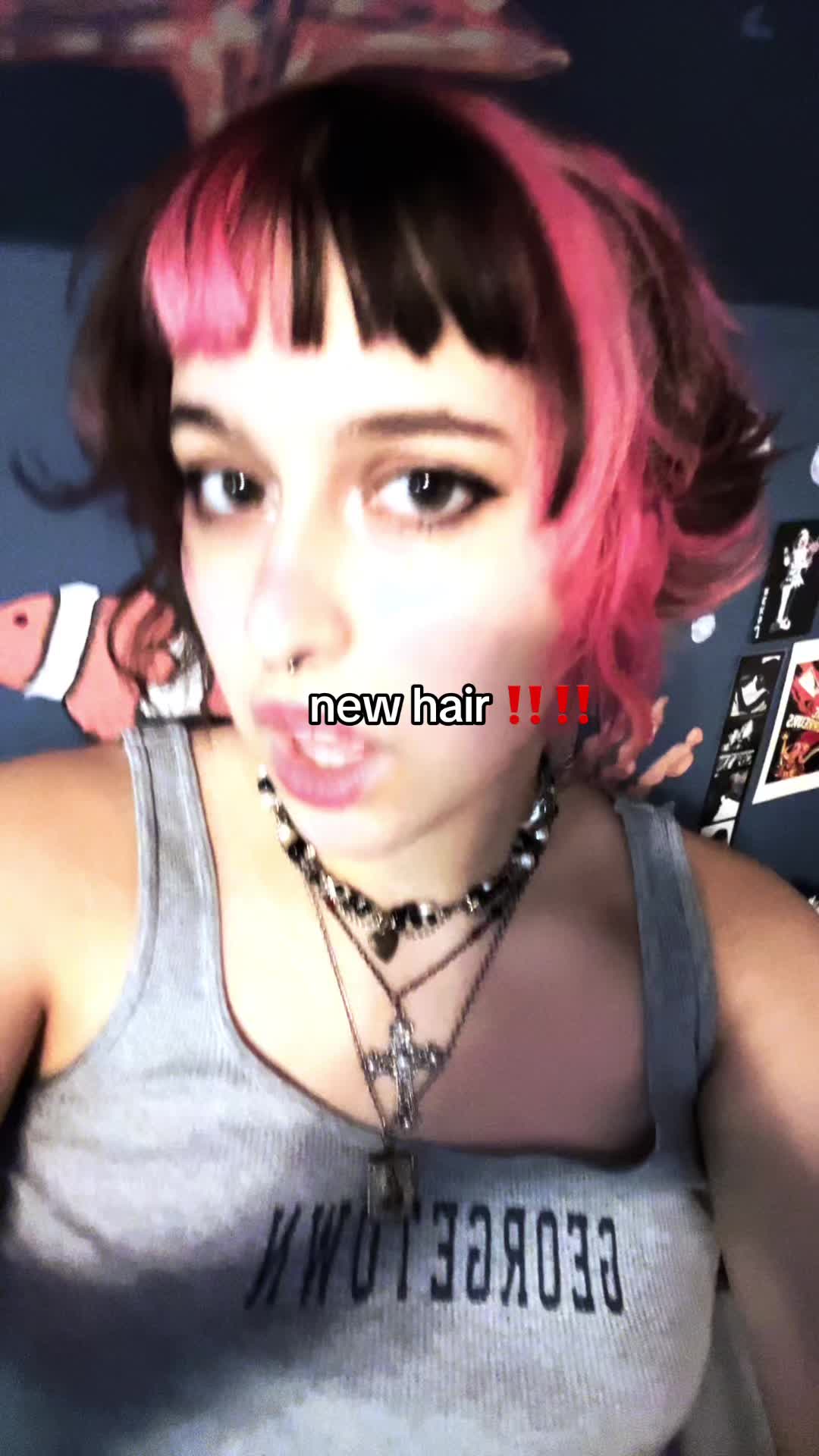 @b 🦷