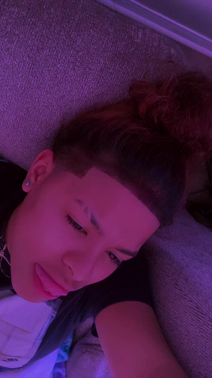 @Kaylagetsmewetter