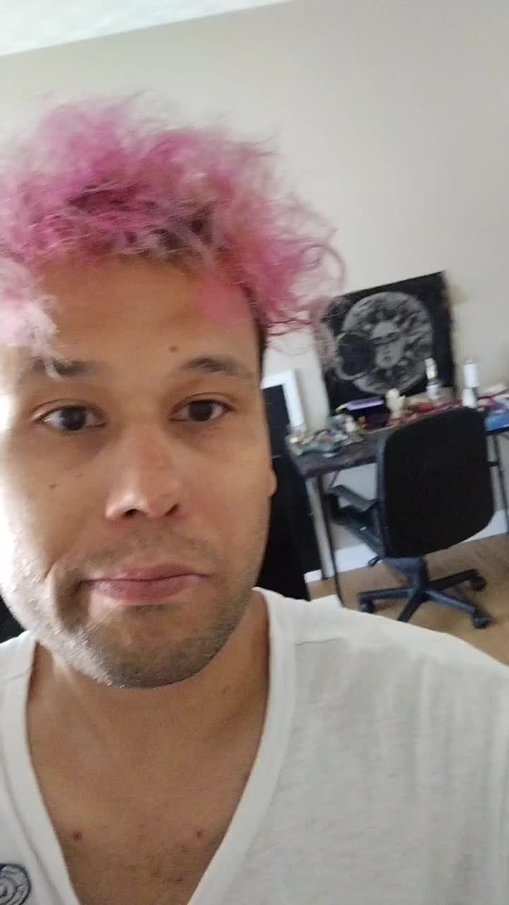 @Q