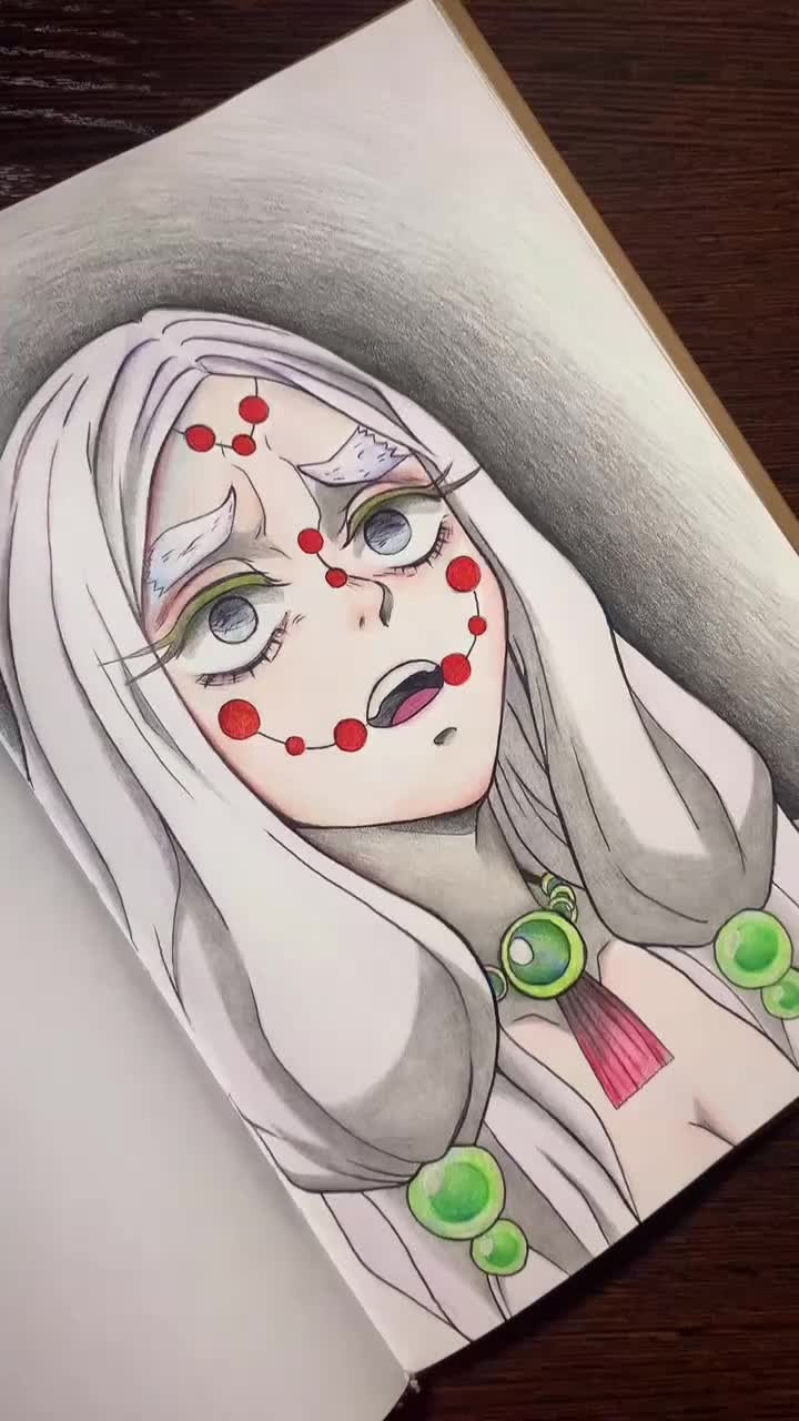 @что-то рисует